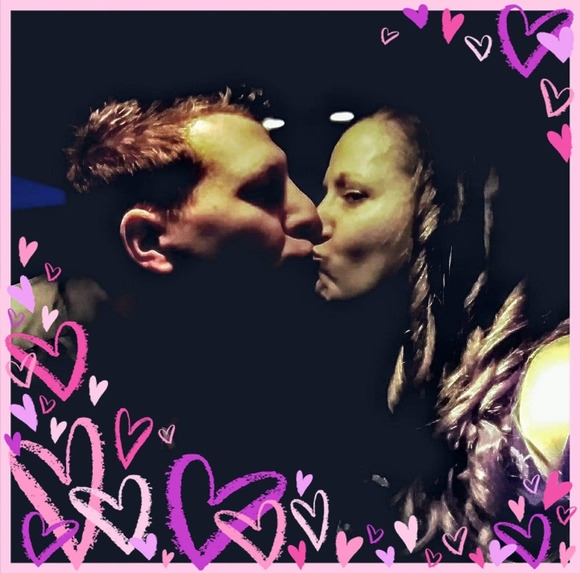 Meet your Posher, Kristen - Picture 1 of 1